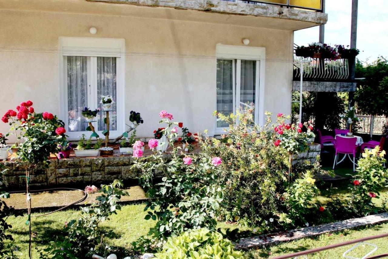 Cvijetna Oaza Trebinje Exterior foto